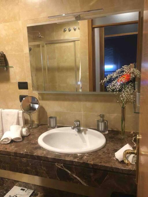 Apartamento Centrico Y Moderno Con Vistas A La Ria Vigo Exterior foto